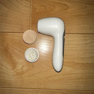 Olay ProX Advanced Facial Cleansing Brush Exfoliating Microdermabrasion System